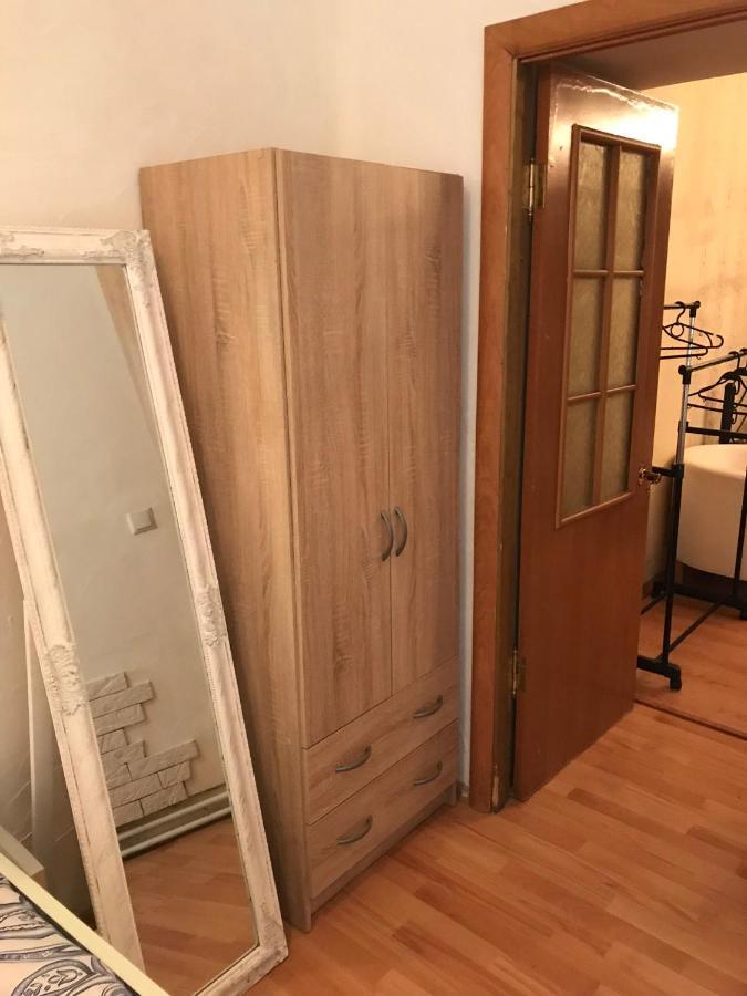 Khmelnytsky Street Near Opera Apartment Lviv Ngoại thất bức ảnh